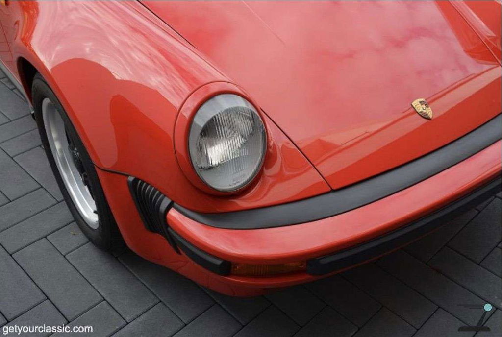 Porsche 911 Carrera 3.2 Speedster