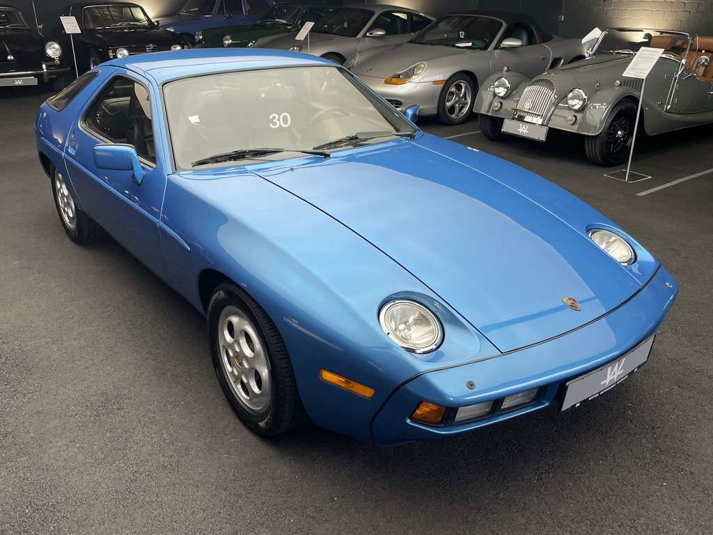 Porsche 928 1982 - elferspot.com - Marketplace for Porsche