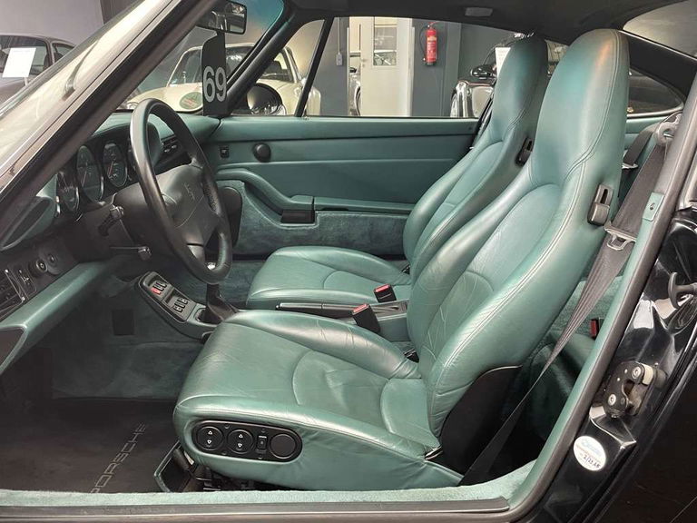 Porsche 993 Carrera