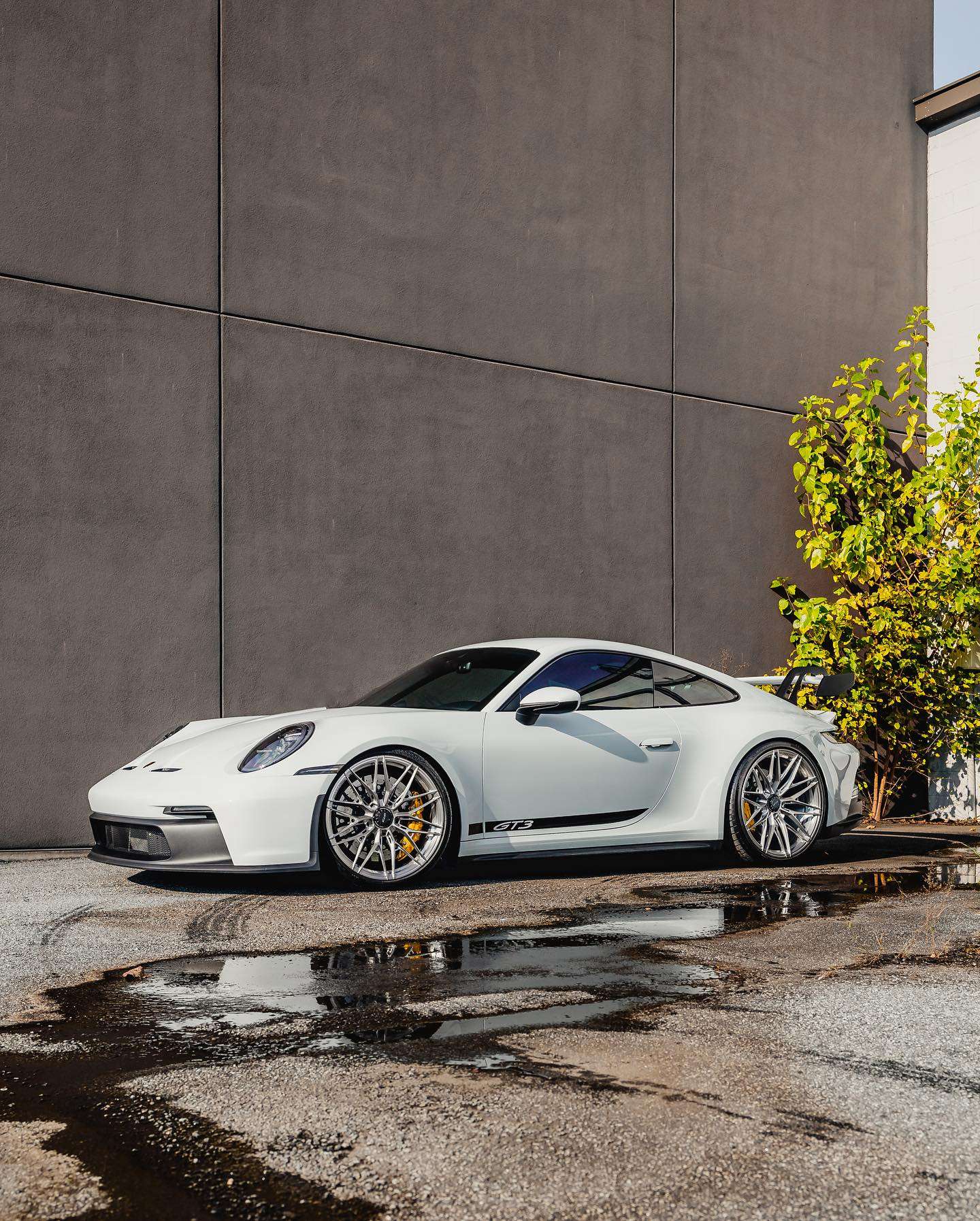 Porsche 992 GT3 2022 - elferspot.com - Marketplace for Porsche