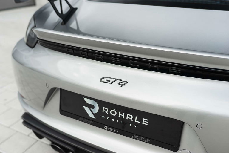 Porsche 718 Cayman GT4