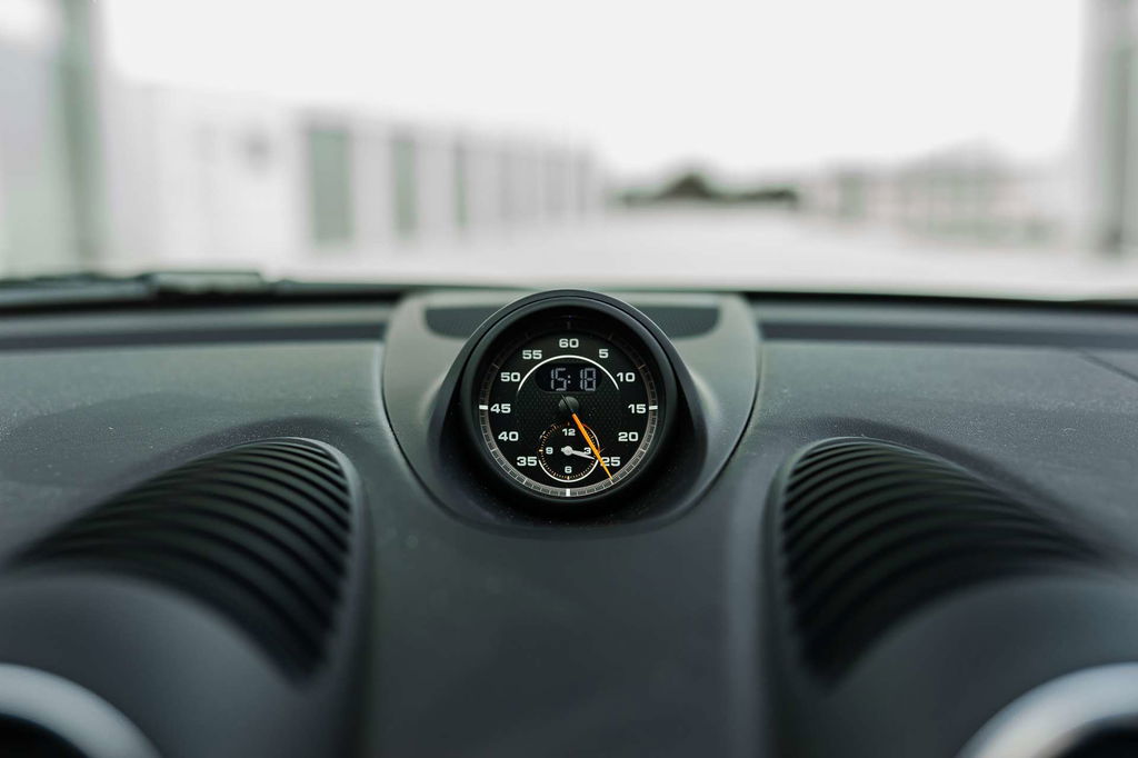 Porsche 718 Cayman GT4