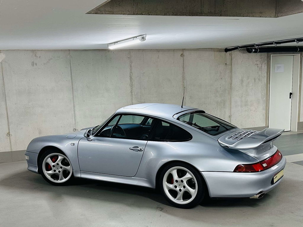 Porsche 993 Carrera 4S