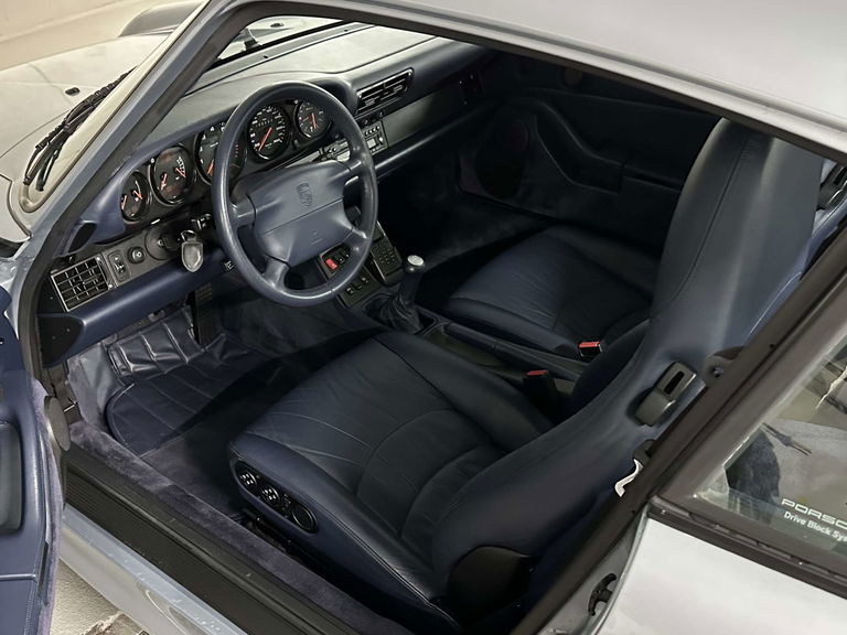 Porsche 993 Carrera 4S