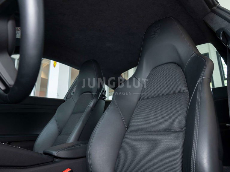 Porsche 991 GT3 Touring