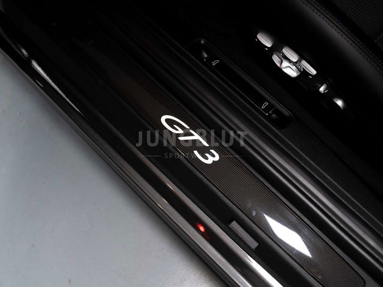 Porsche 991 GT3 Touring