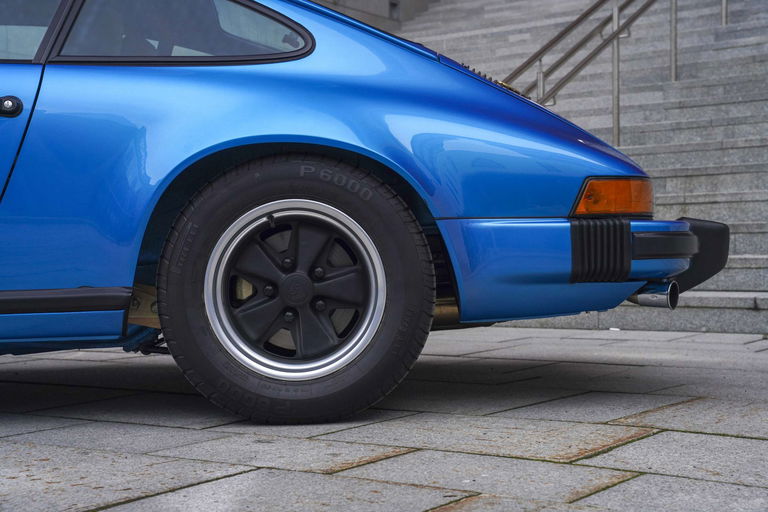 Porsche 911 Carrera 3,0