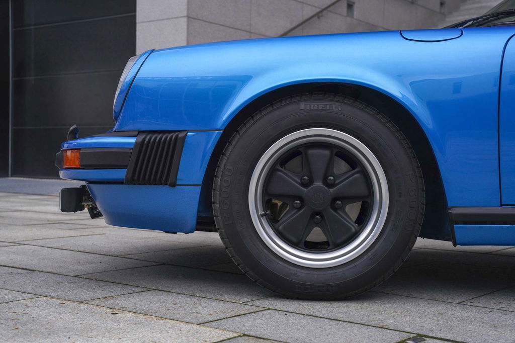 Porsche 911 Carrera 3,0