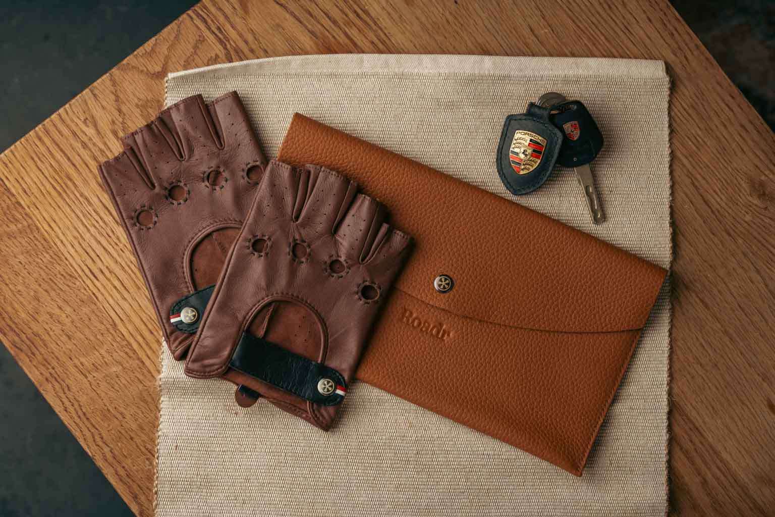 Women’s Fingerless Leather Driving Gloves, Cognac / L