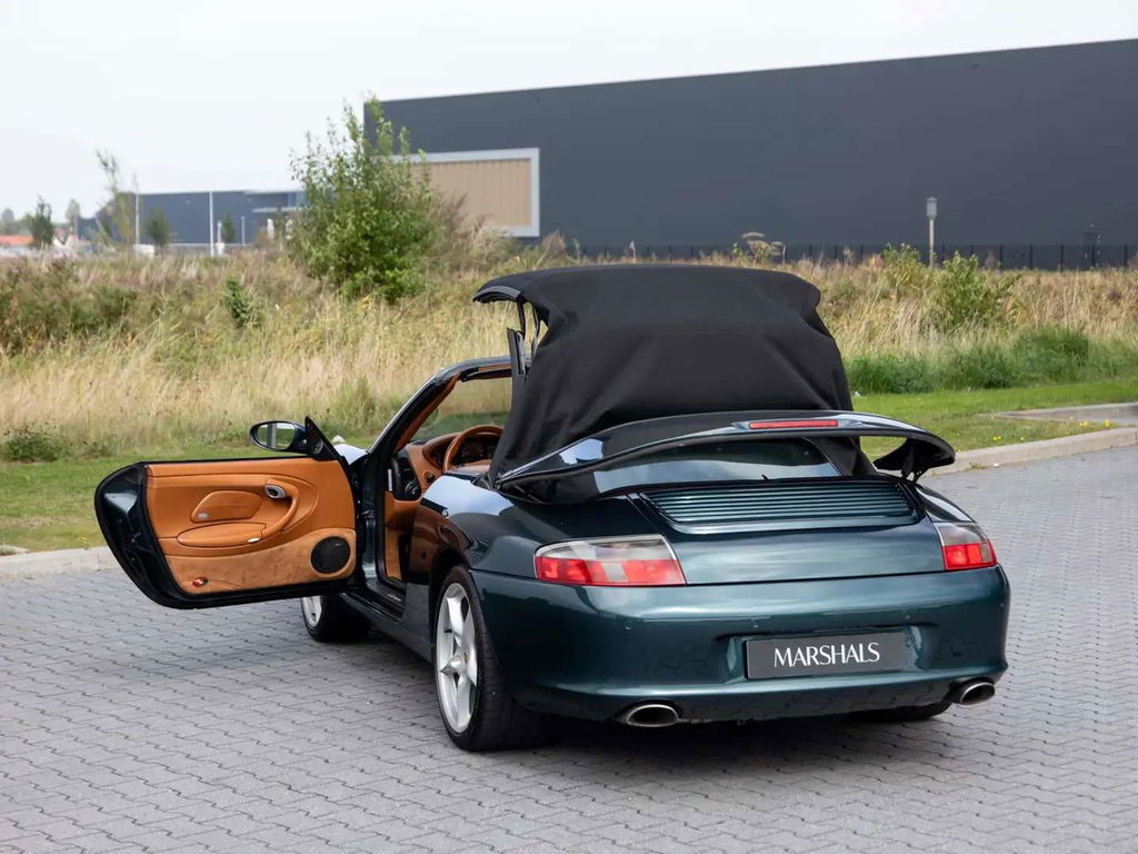 Porsche 996 Carrera