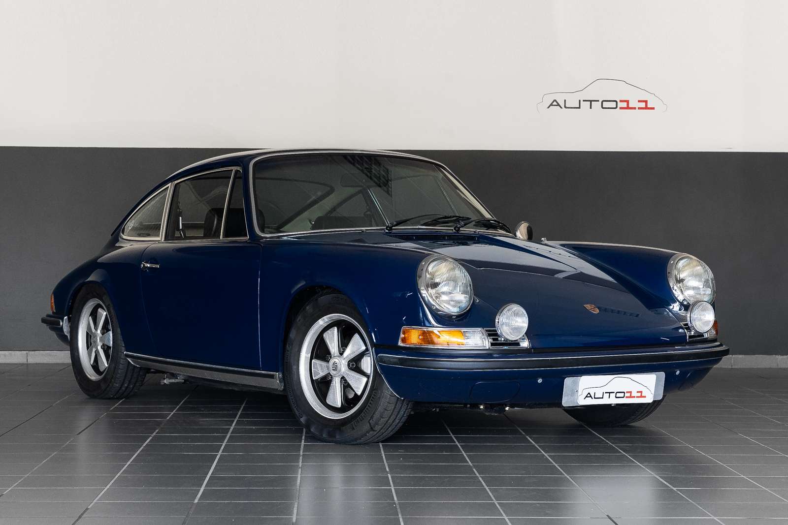 Porsche 911 S (F-Modell) 1971 - elferspot.com - Marketplace for