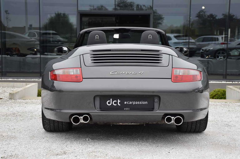 Porsche 997 Carrera 4