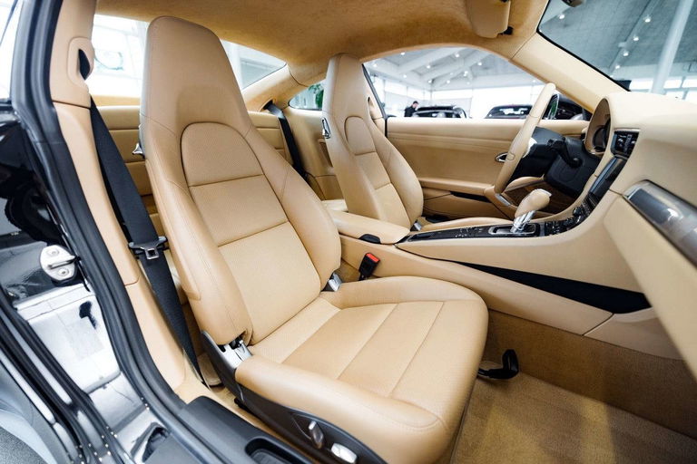 Porsche 991 Carrera 4