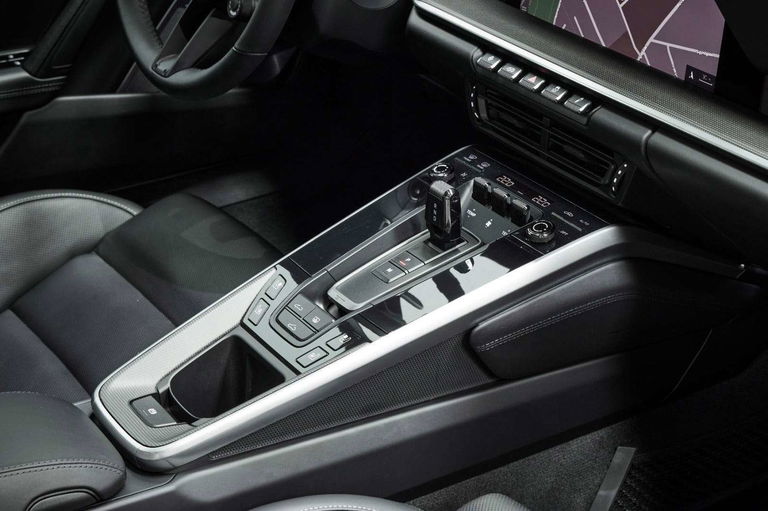 Porsche 992 Carrera 4S