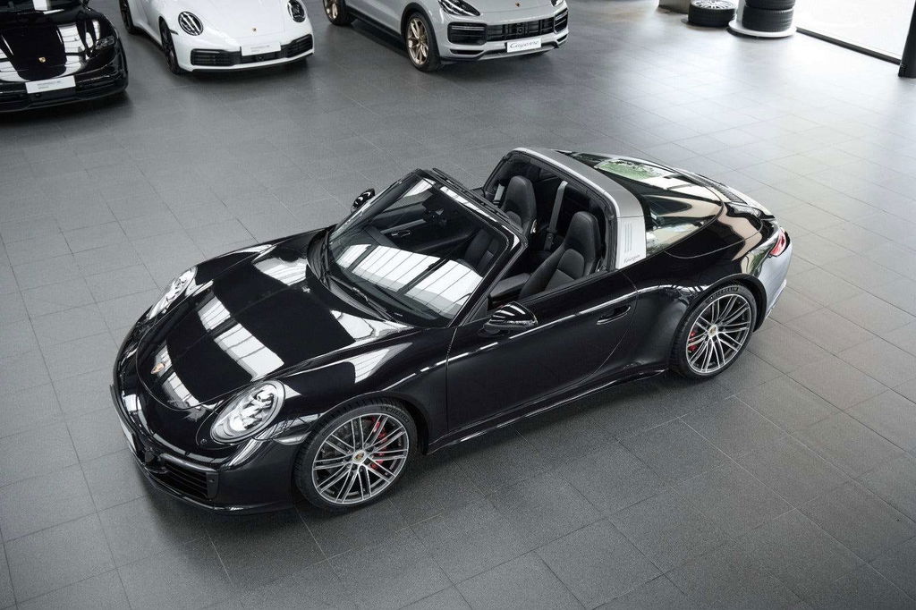 2017 Porsche 991.2 Targa 4S 