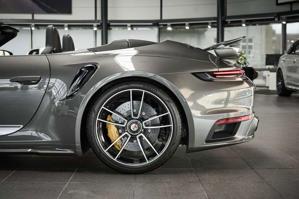 Porsche 992 Turbo S