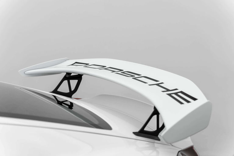 Porsche 981 Cayman GT4