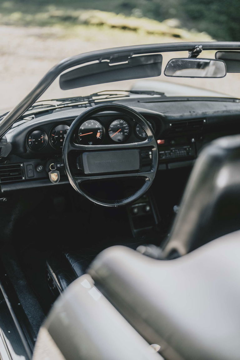 Porsche 911 Carrera 3.2 Speedster (US)