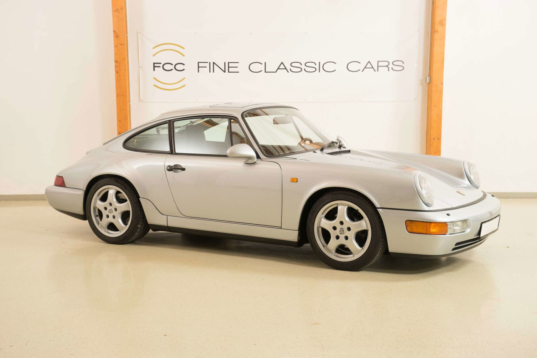 Porsche 964 Carrera 4