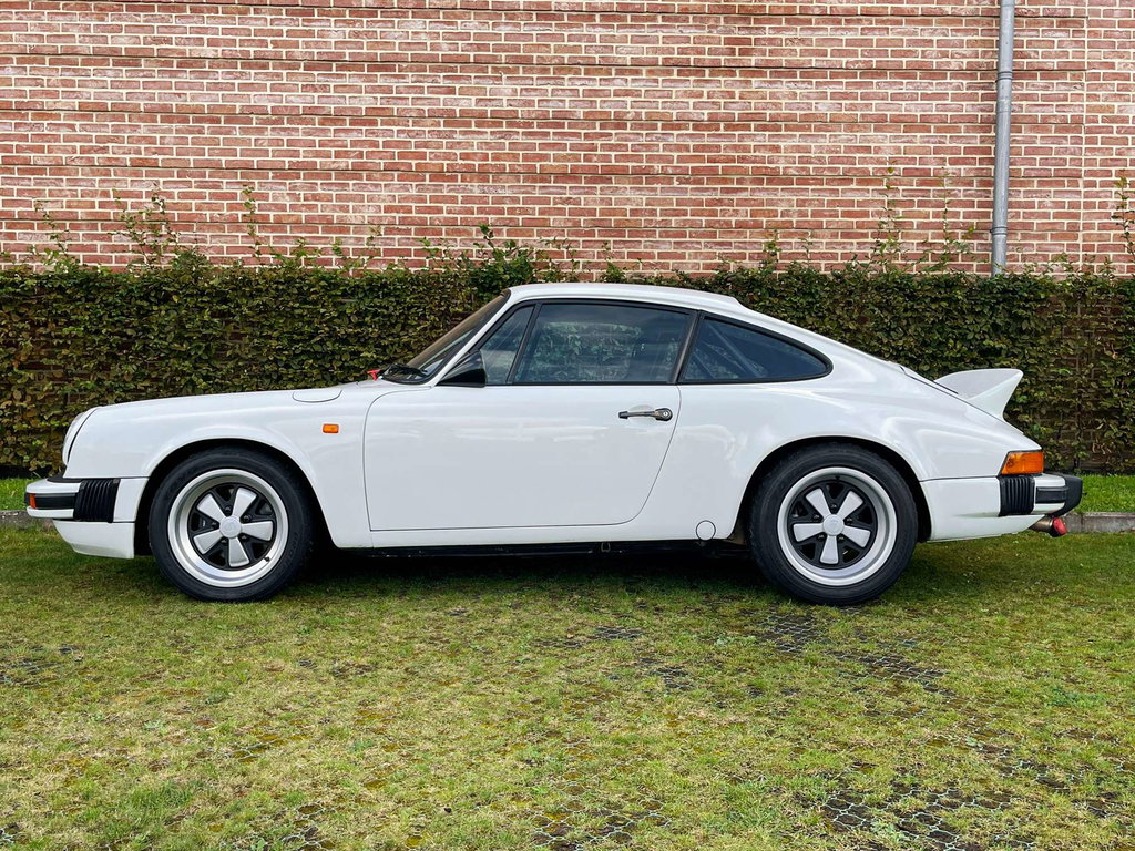 Porsche 911 SC