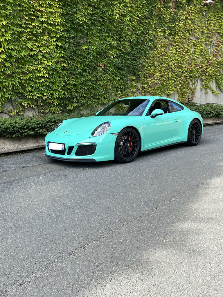 Porsche 991.2 Carrera GTS