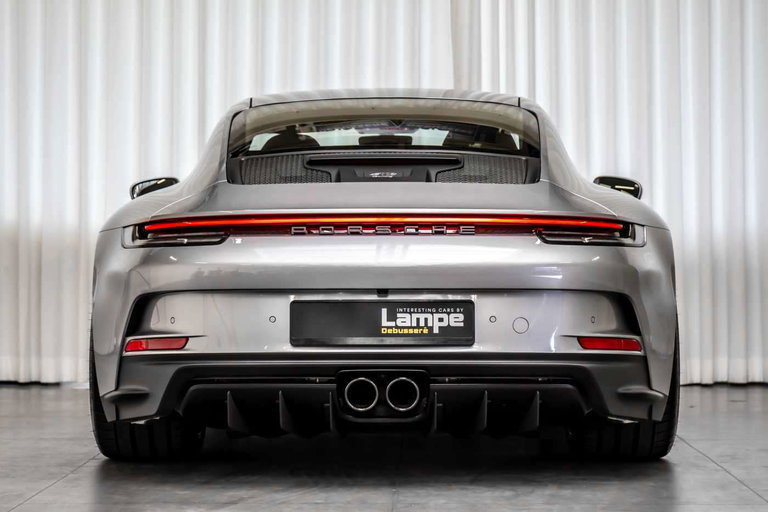 Porsche 992 GT3 Touring
