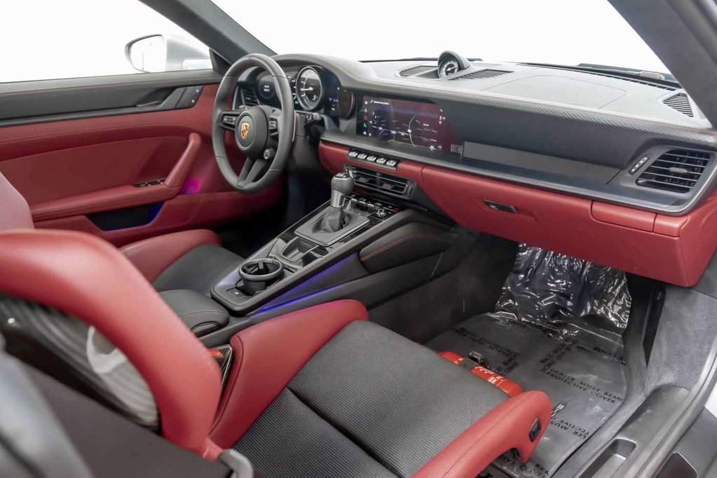 Porsche 992 GT3 Touring