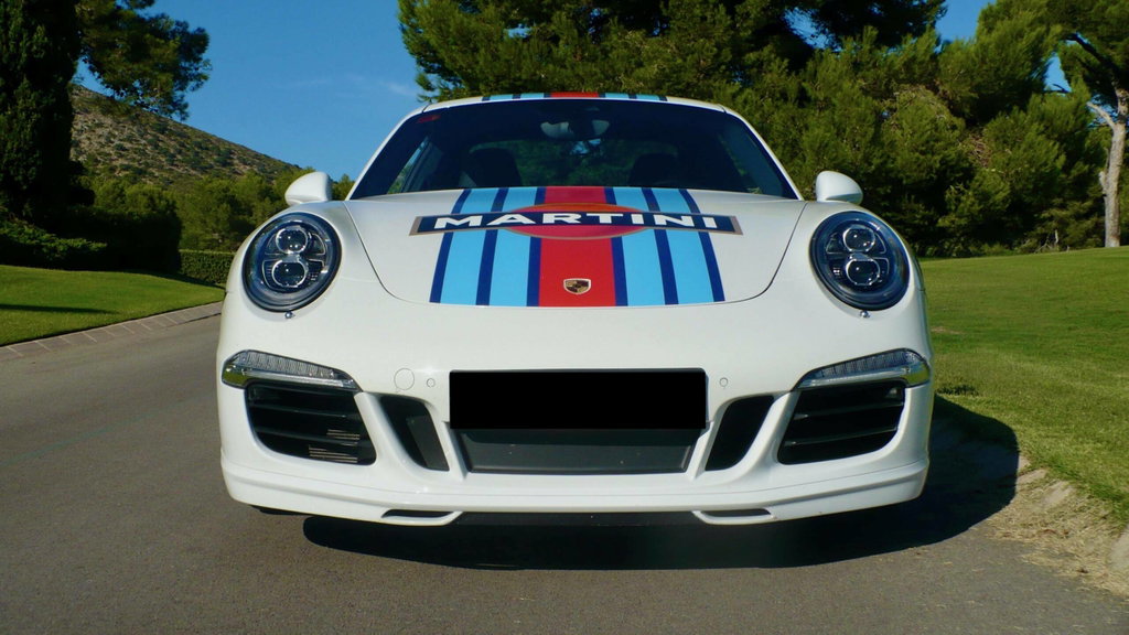 Porsche 911 Carrera S „Martini Racing Edition“