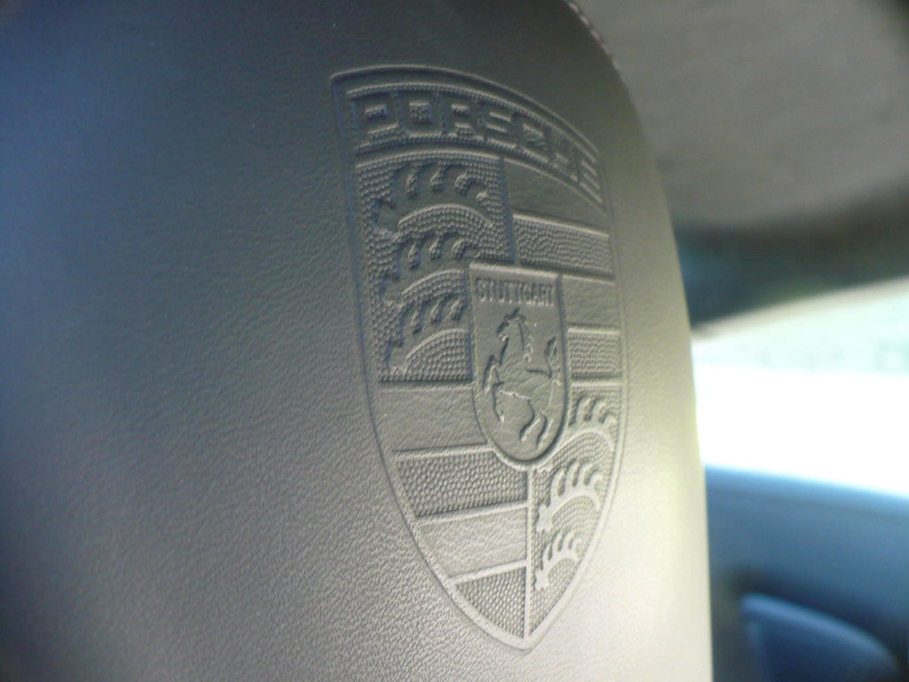 Porsche 911 Carrera S „Martini Racing Edition“
