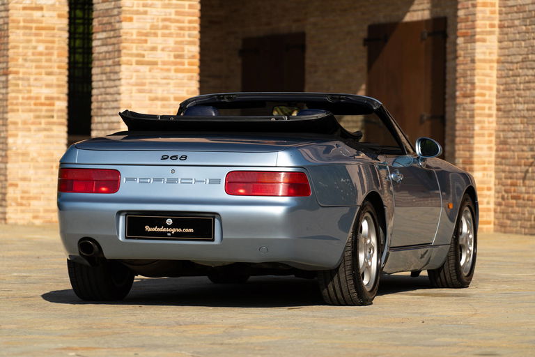 Porsche 968
