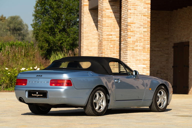 Porsche 968