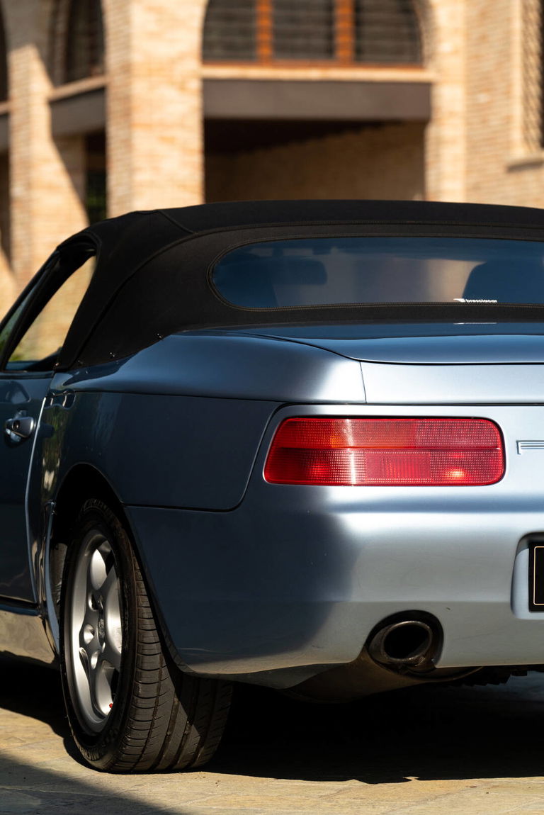 Porsche 968