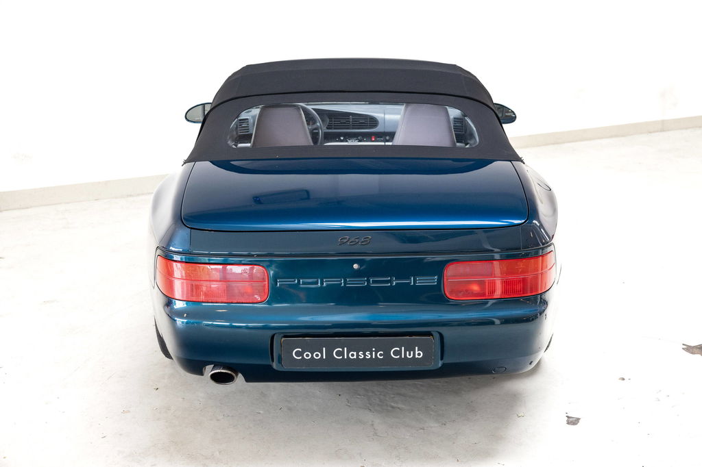 Porsche 968
