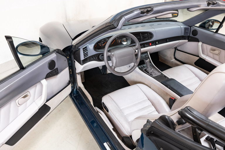 Porsche 968