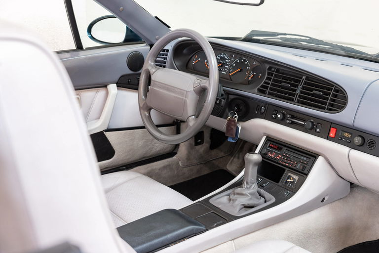 Porsche 968