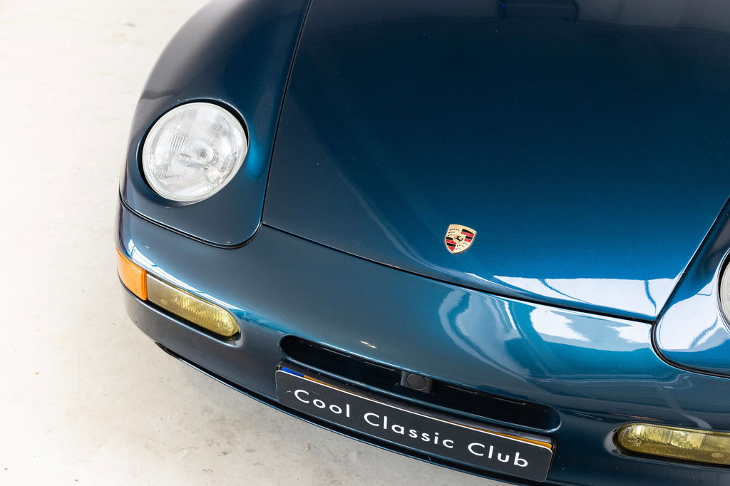 Porsche 968
