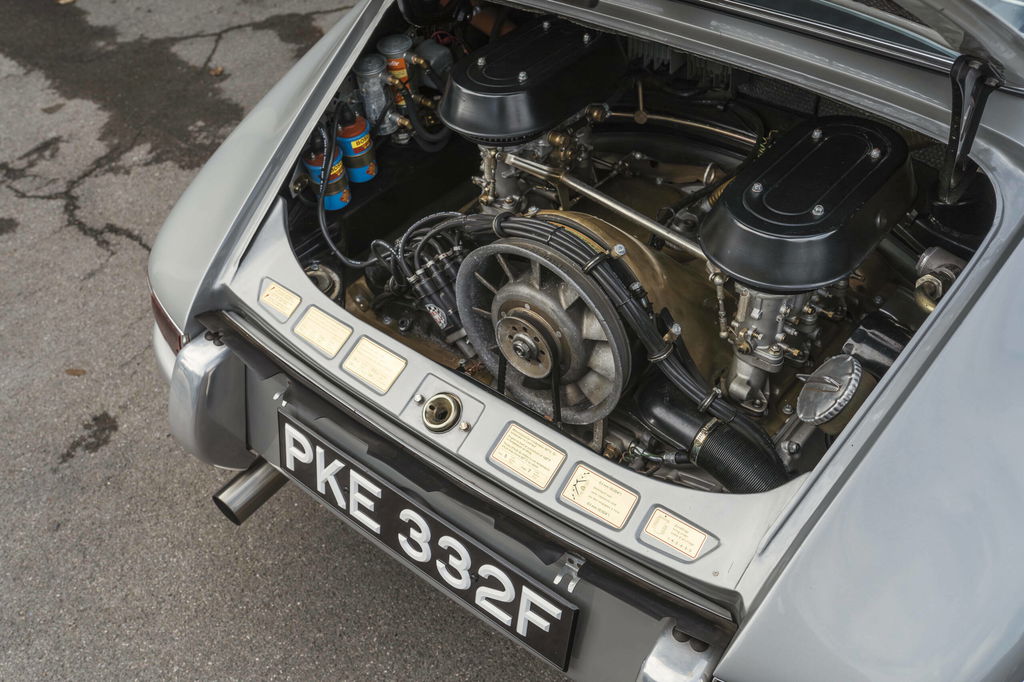 Porsche 911 S (F-Modell)