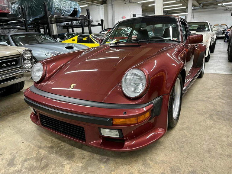 Porsche 911 Turbo 3.3 (US)