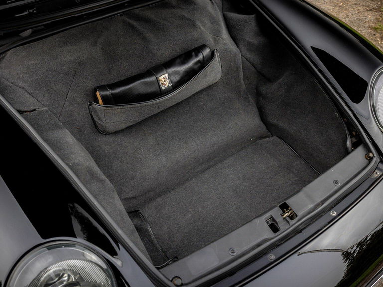 Porsche 993 Carrera 3.8