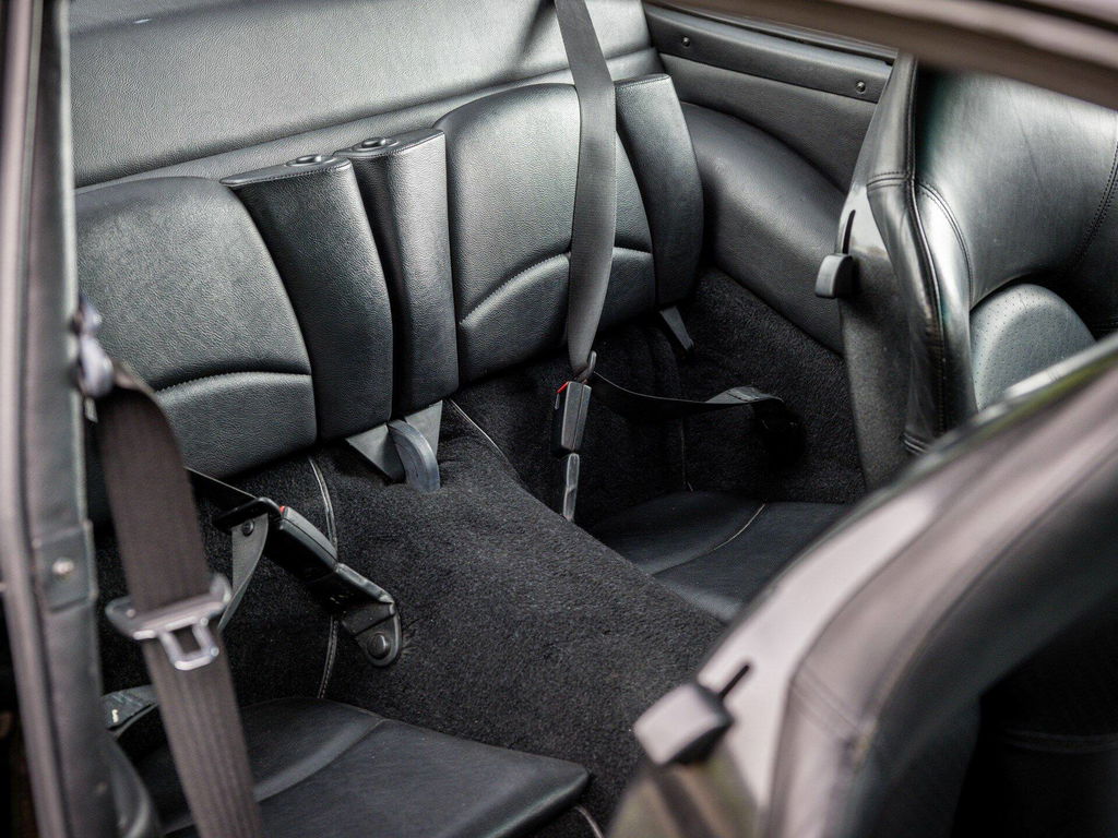 Porsche 993 Carrera 3.8