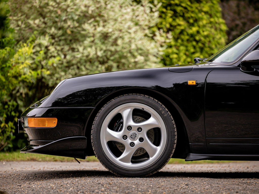 Porsche 993 Carrera 3.8