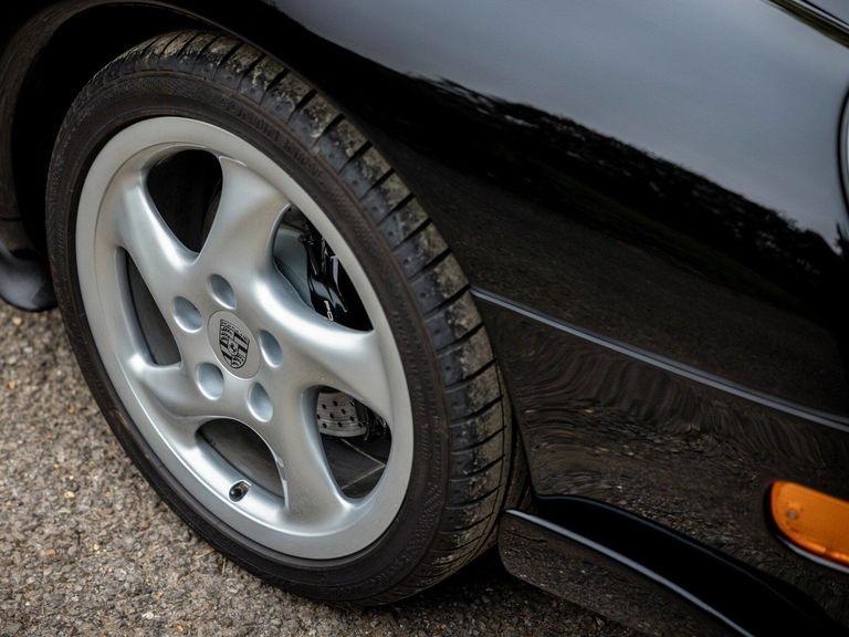 Porsche 993 Carrera 3.8