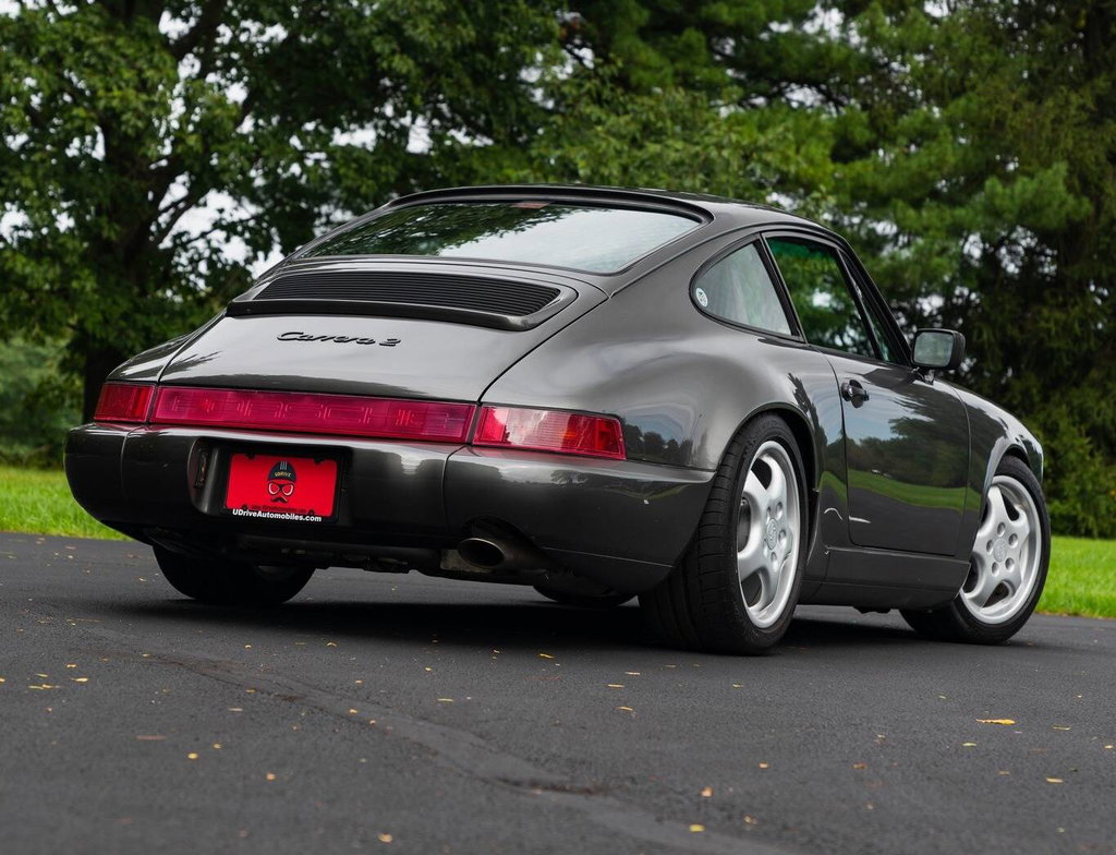 Porsche 964 Carrera 2