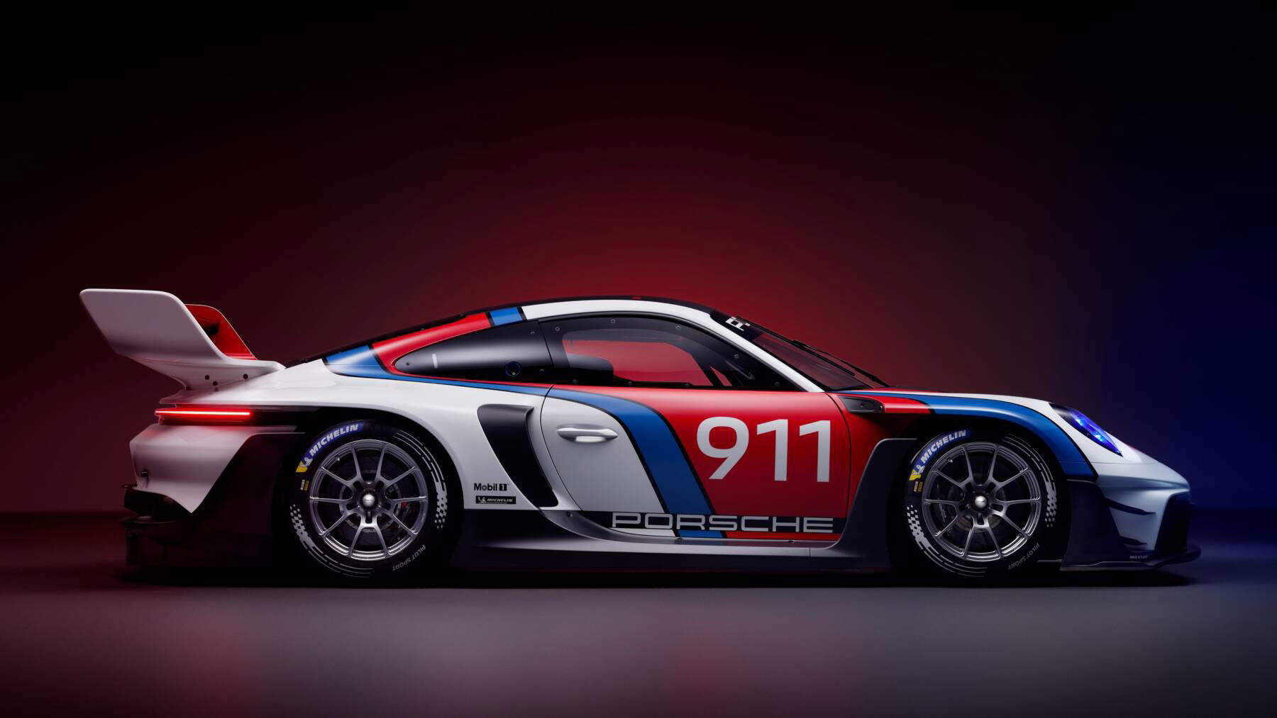 Porsche 911 GT3 R rennsport Seitenansicht