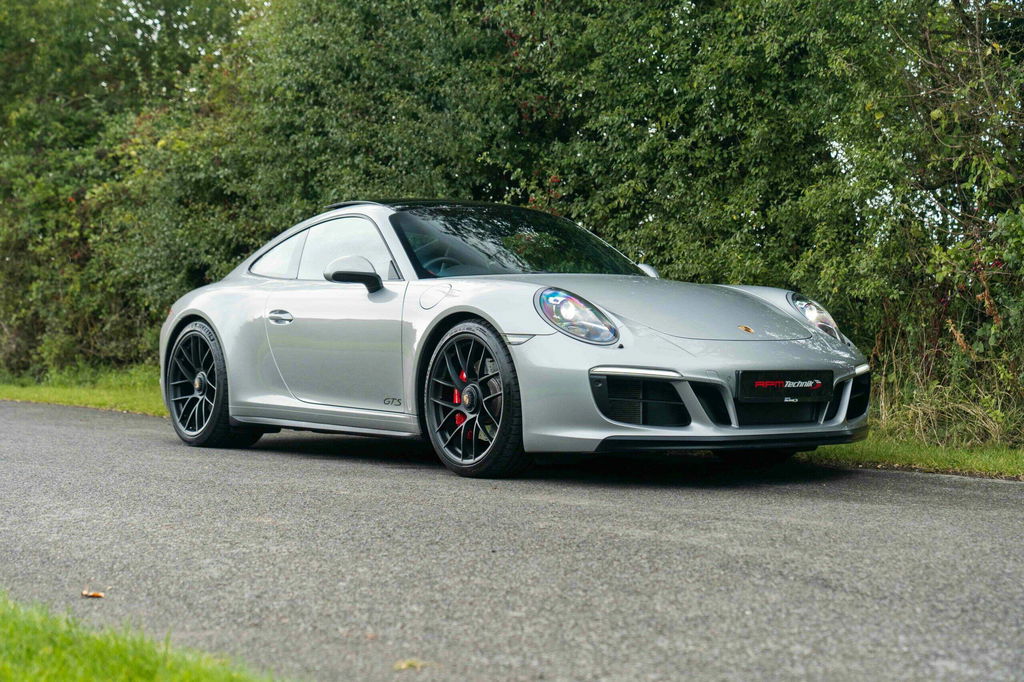Porsche 991.2 Carrera GTS