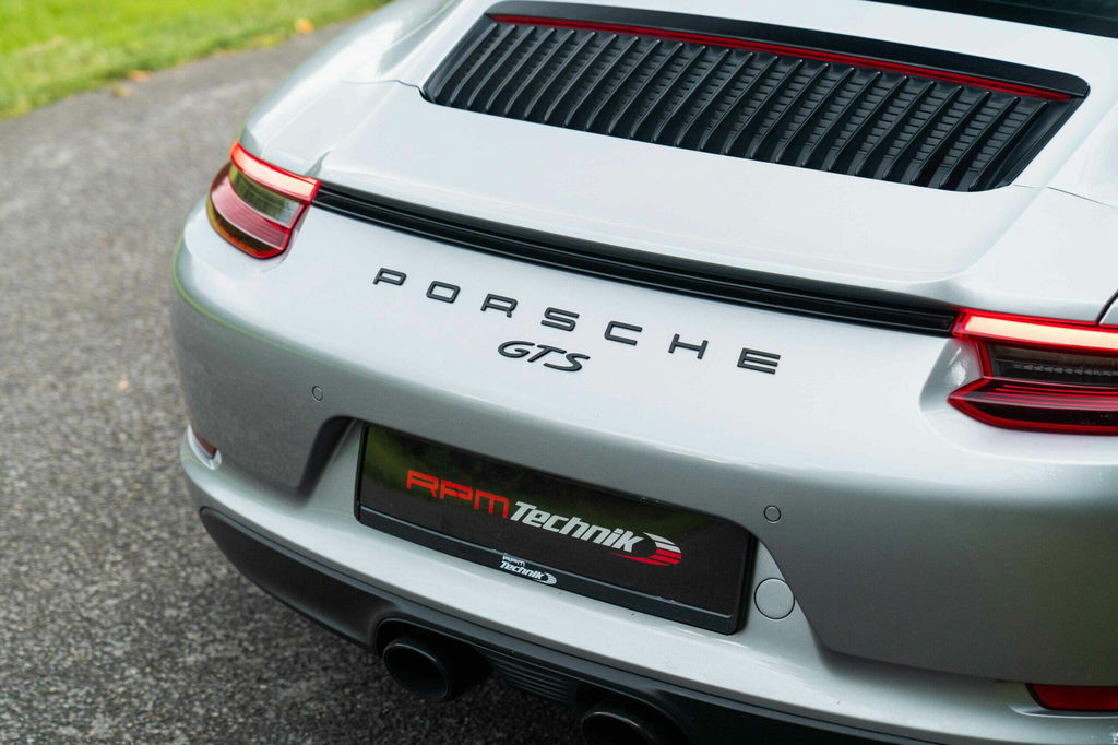 Porsche 991.2 Carrera GTS