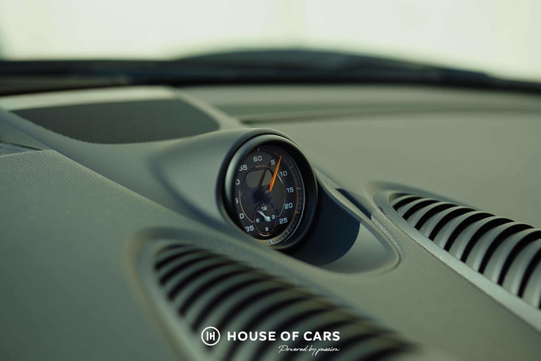 Porsche 718 Cayman GT4