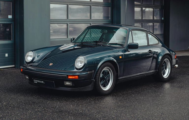 Porsche 911 Carrera 3.2 “25 Jahre 911”