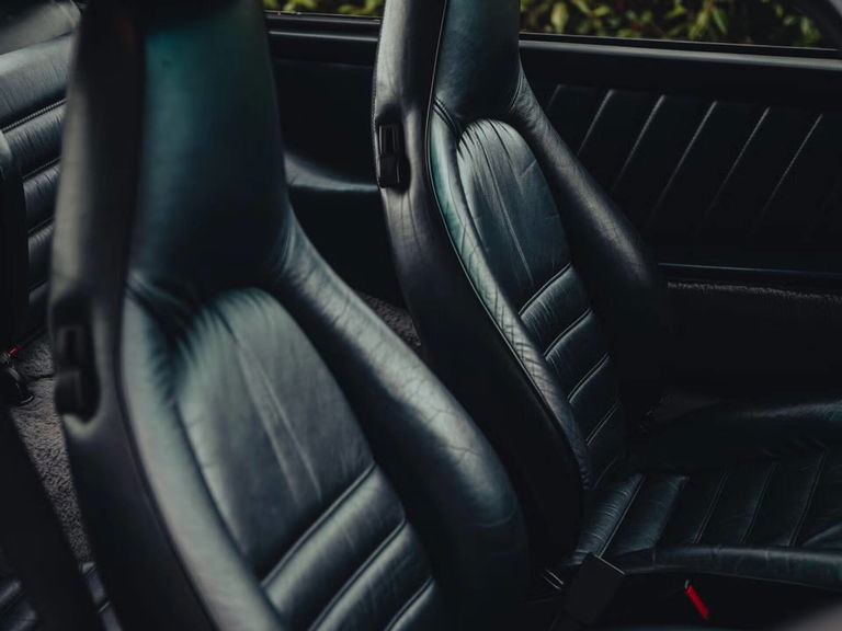 Porsche 911 Carrera 3.2 “25 Jahre 911”