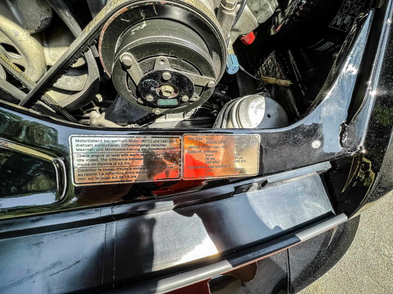 Porsche 964 Carrera 4